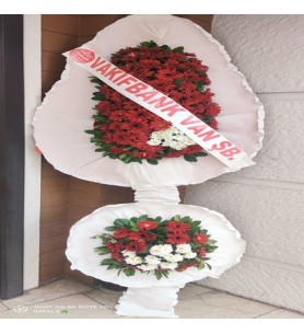 Çelenk Çiftli Canlı Gerbera